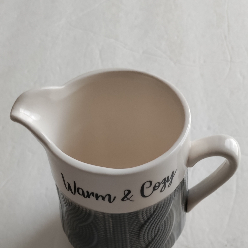 Kringle's Kitchen Creamer